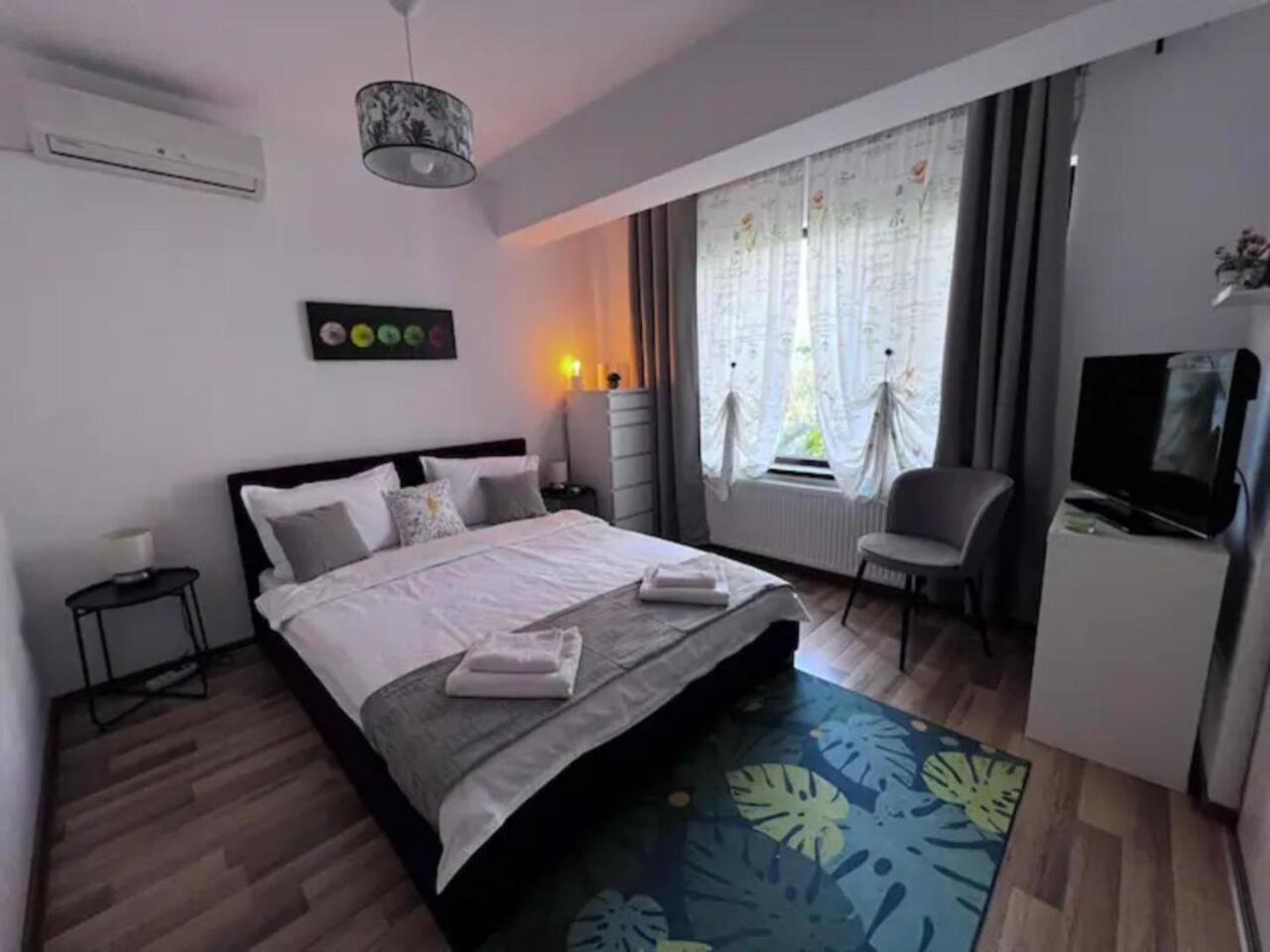 בוקרשט Vila Luminoasa Cu Curte Privata מראה חיצוני תמונה