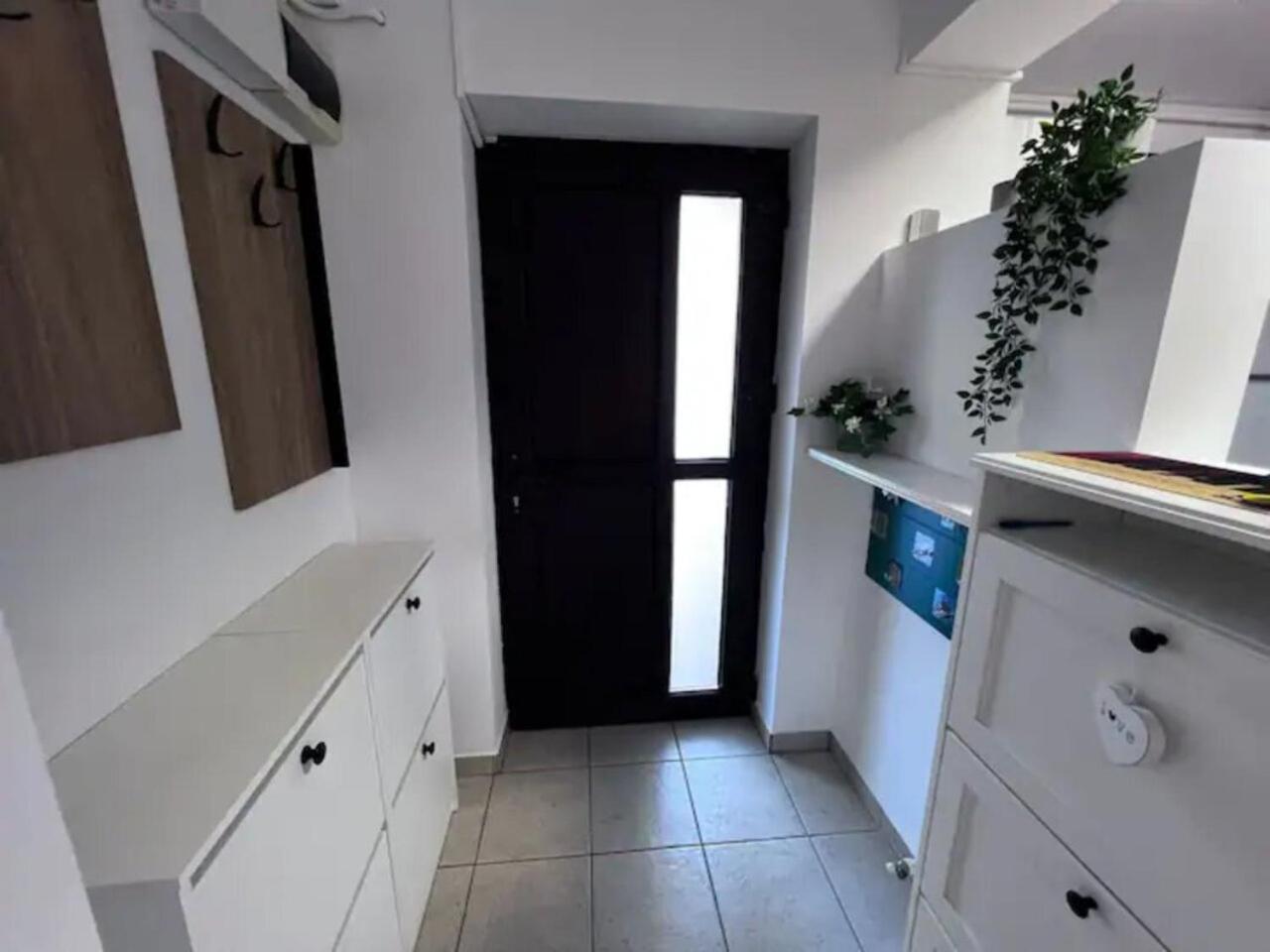 בוקרשט Vila Luminoasa Cu Curte Privata מראה חיצוני תמונה