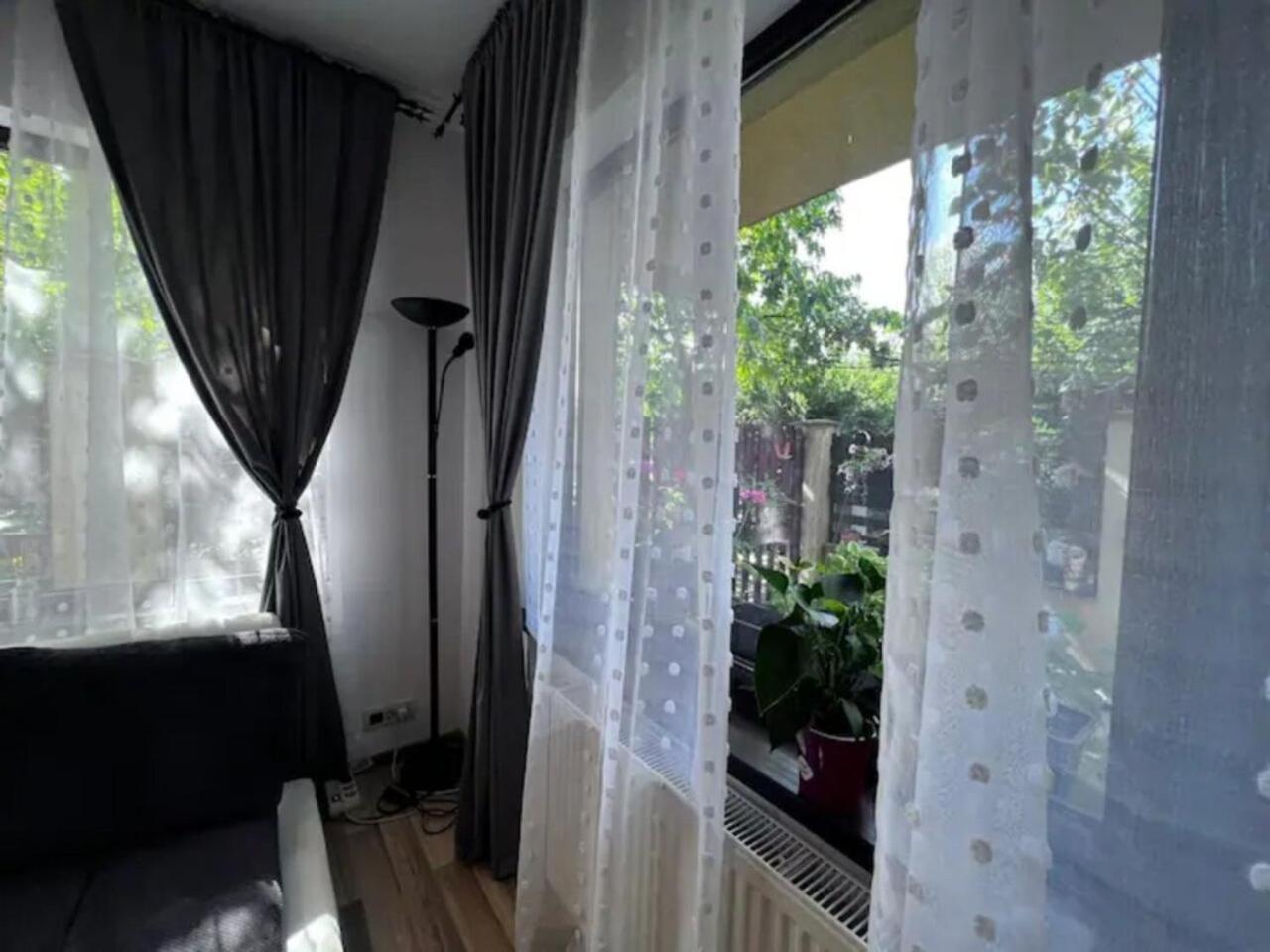 בוקרשט Vila Luminoasa Cu Curte Privata מראה חיצוני תמונה